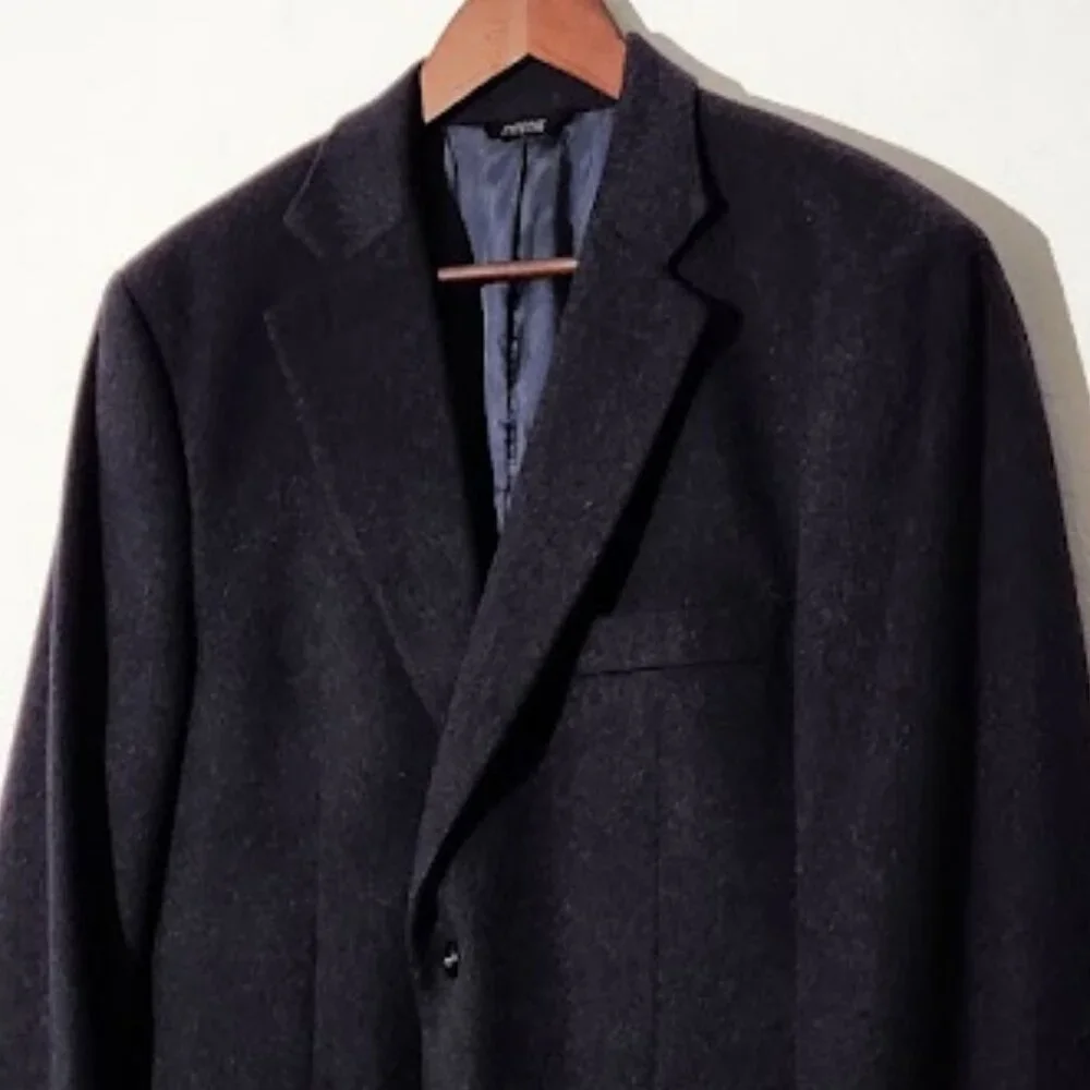 Pavone Men's Cashmere Sports Coat in Size 44